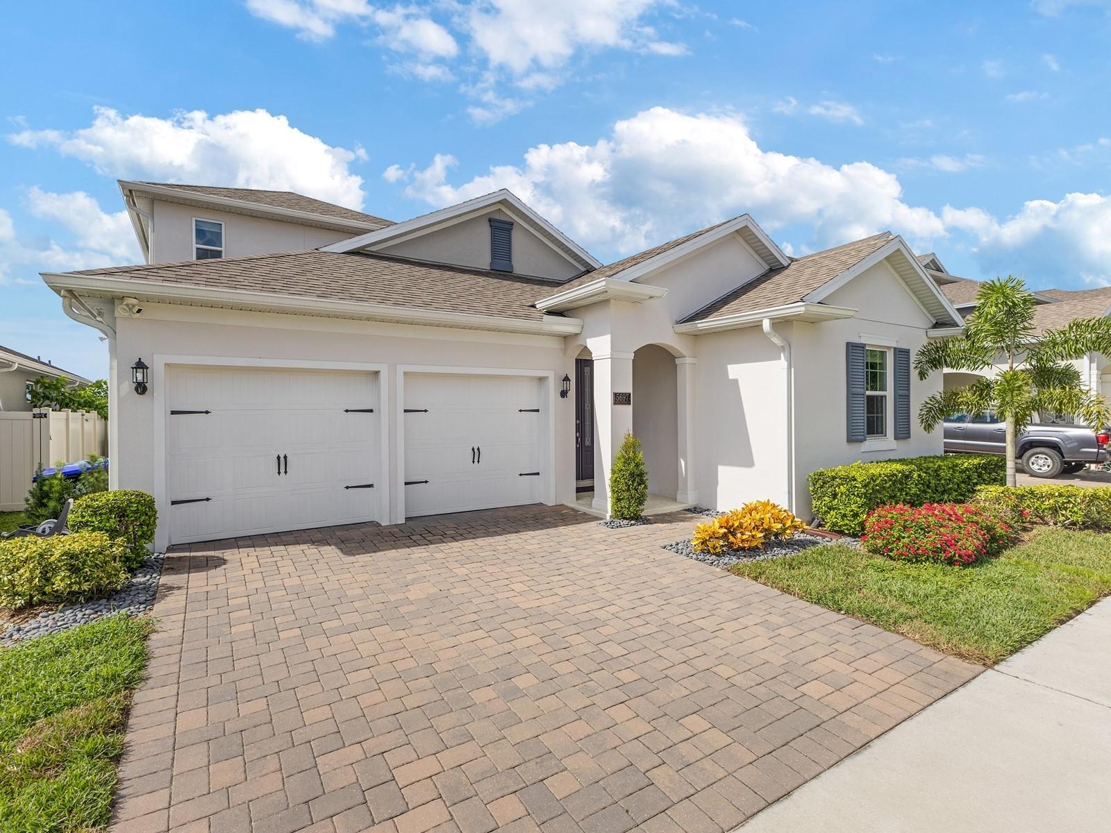 5697 Orange Orchard Dr
