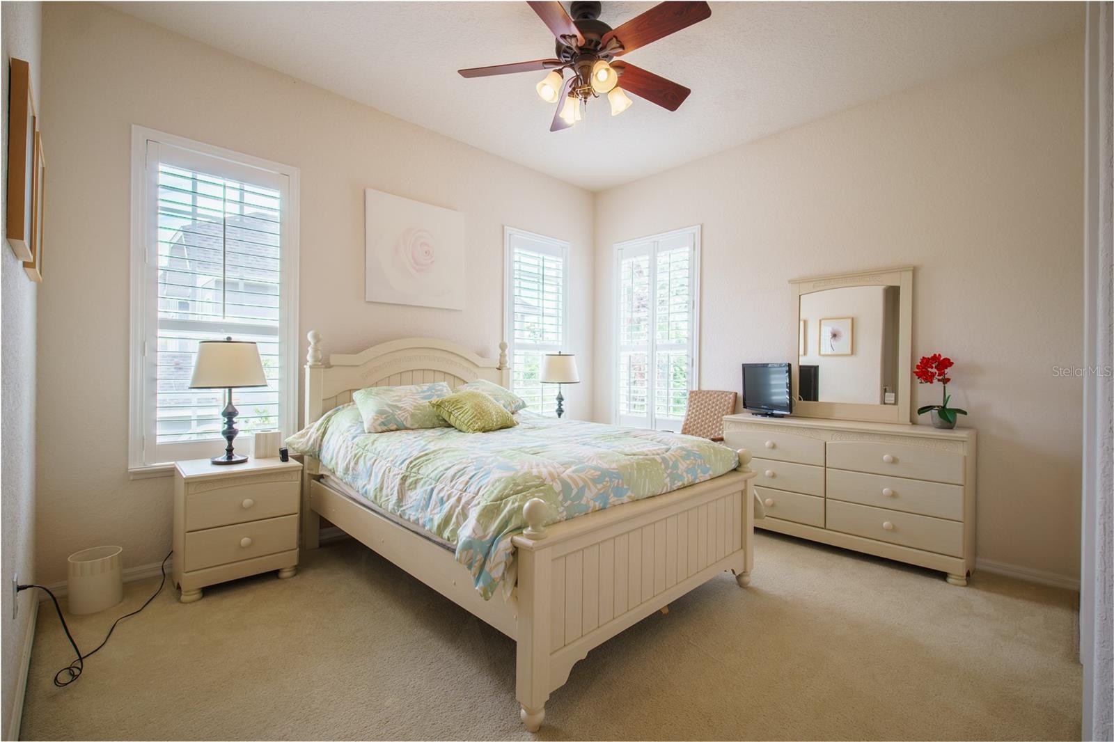 14321 Hampshire Bay Cir