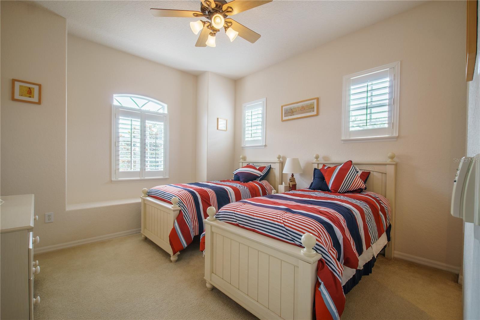 14321 Hampshire Bay Cir