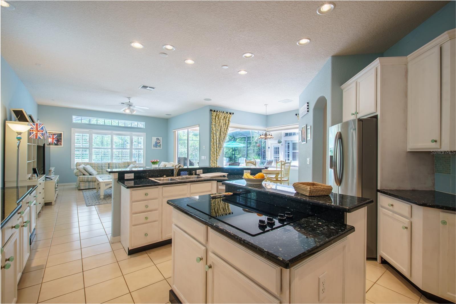 14321 Hampshire Bay Cir