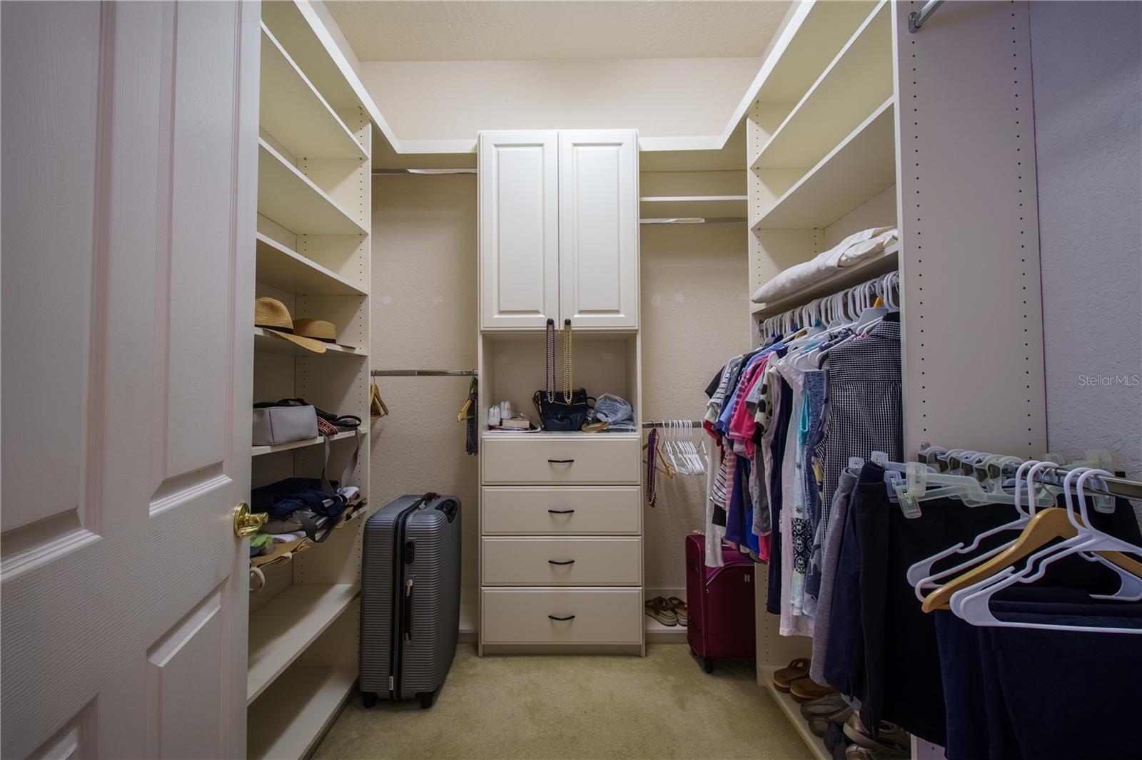 14321 Hampshire Bay Cir