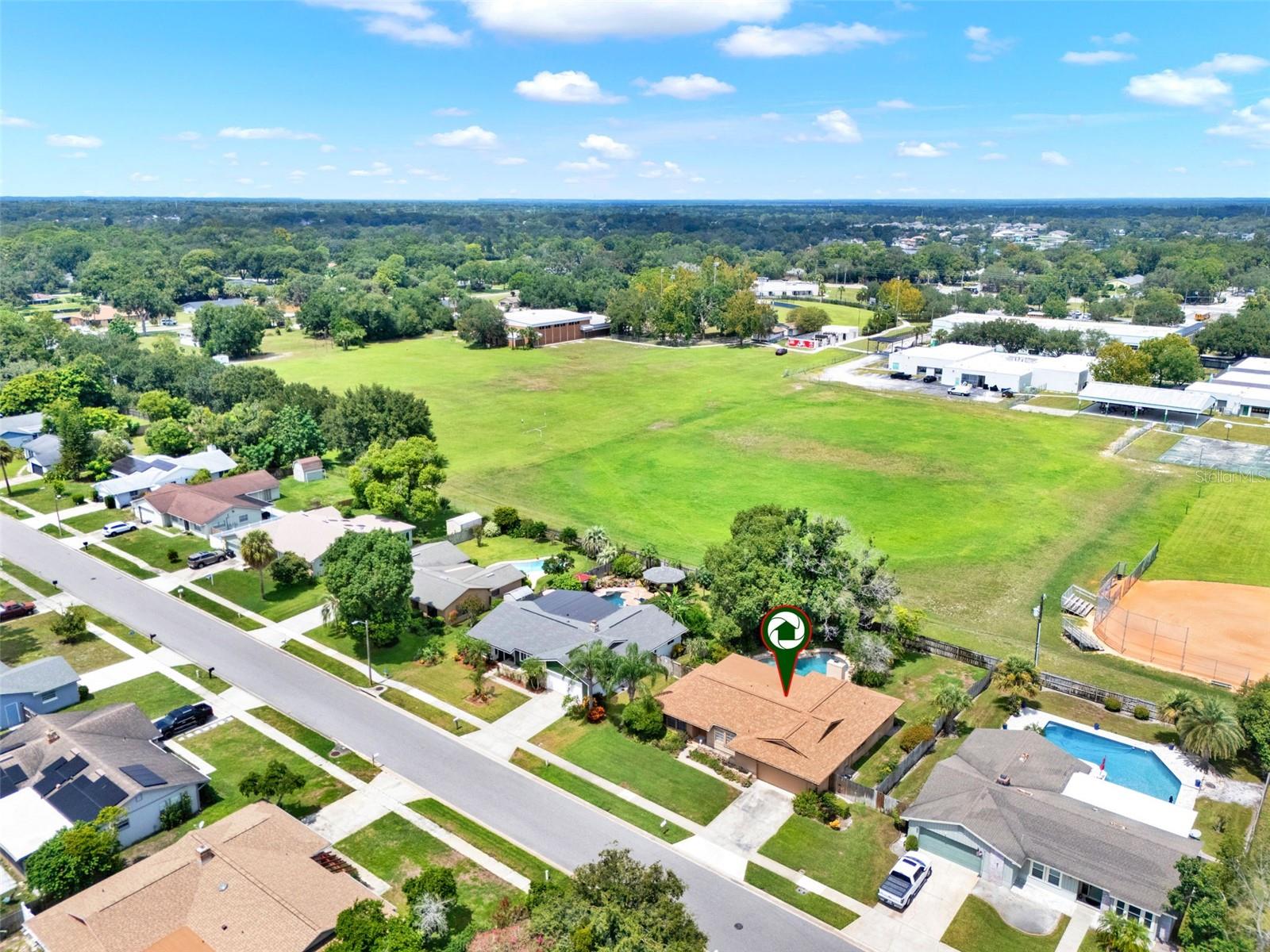 1009 Woodall Dr