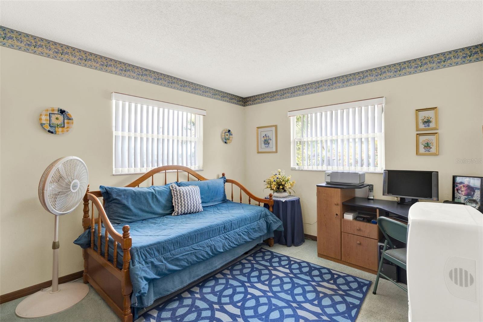 1009 Woodall Dr
