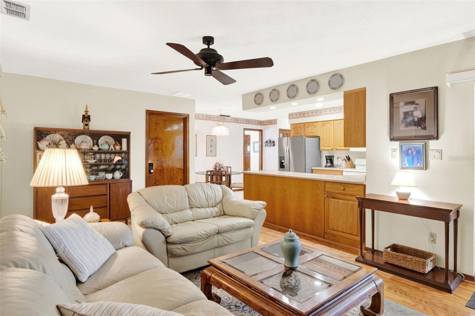1009 Woodall Dr