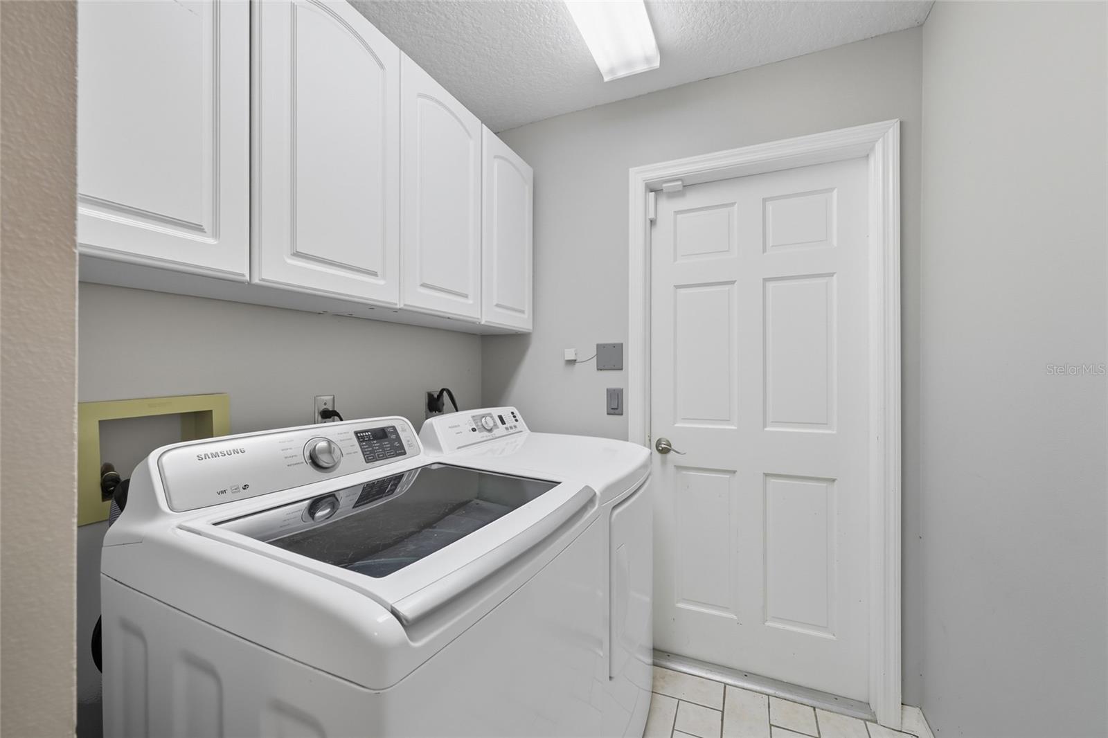 7832 Rollingridge Ct