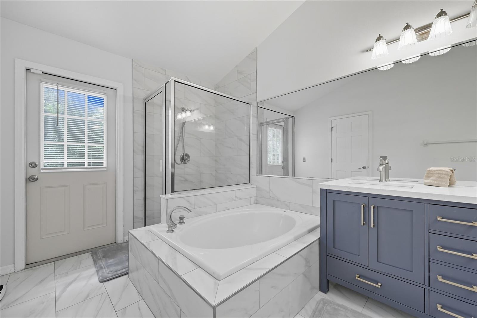 7832 Rollingridge Ct