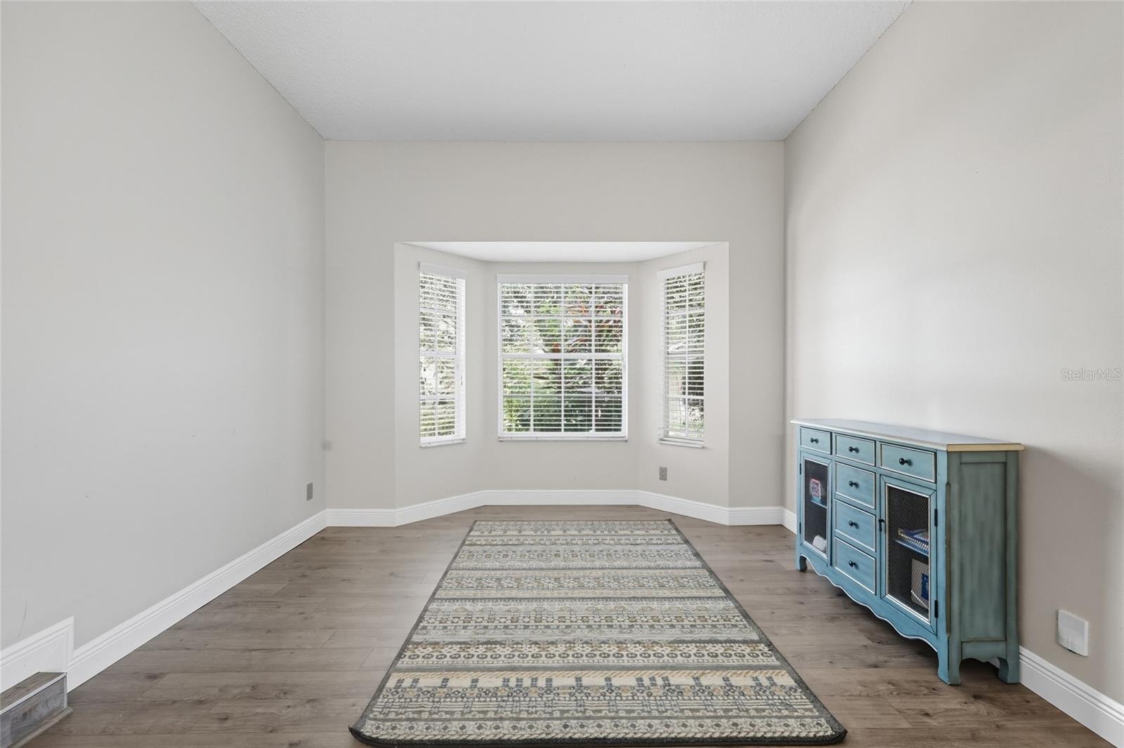 7832 Rollingridge Ct