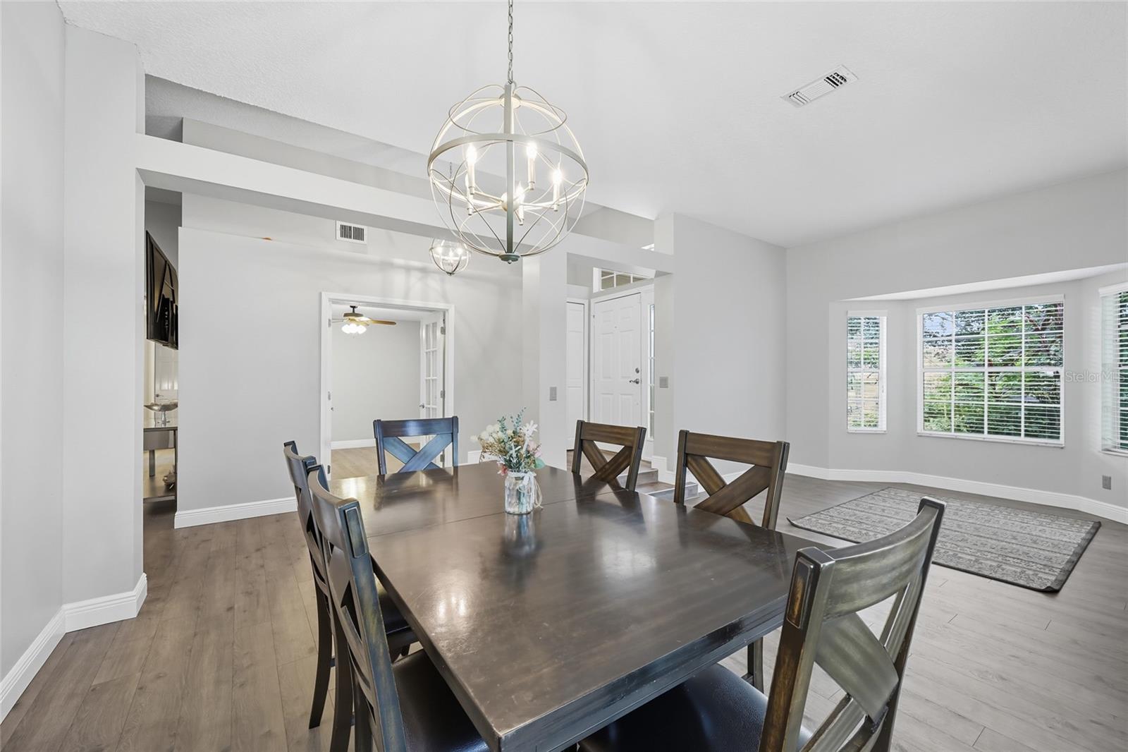 7832 Rollingridge Ct