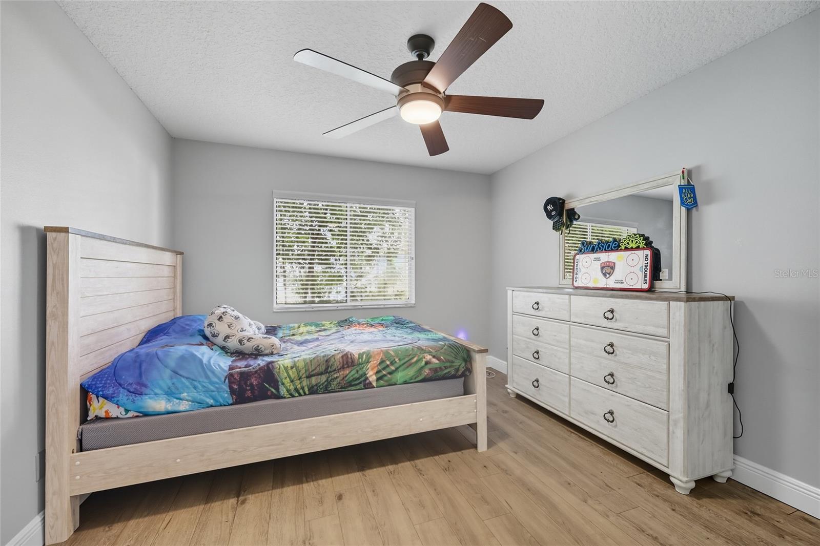 7832 Rollingridge Ct