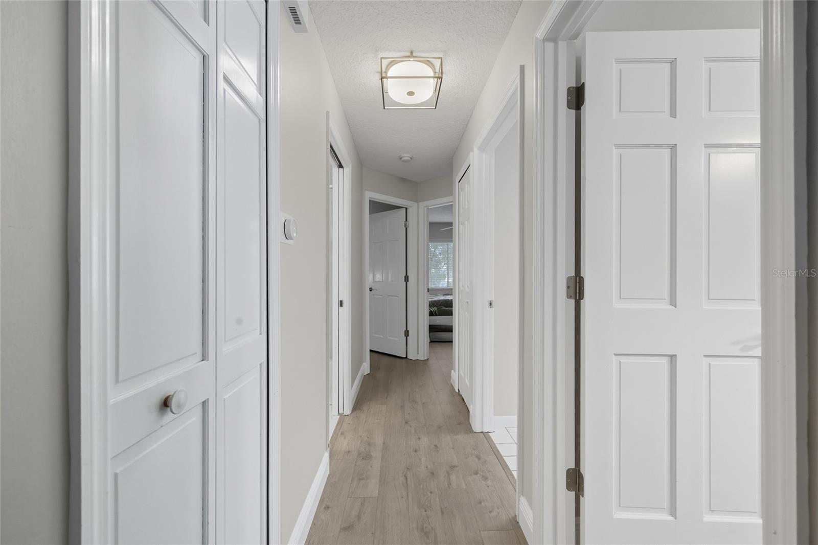 7832 Rollingridge Ct