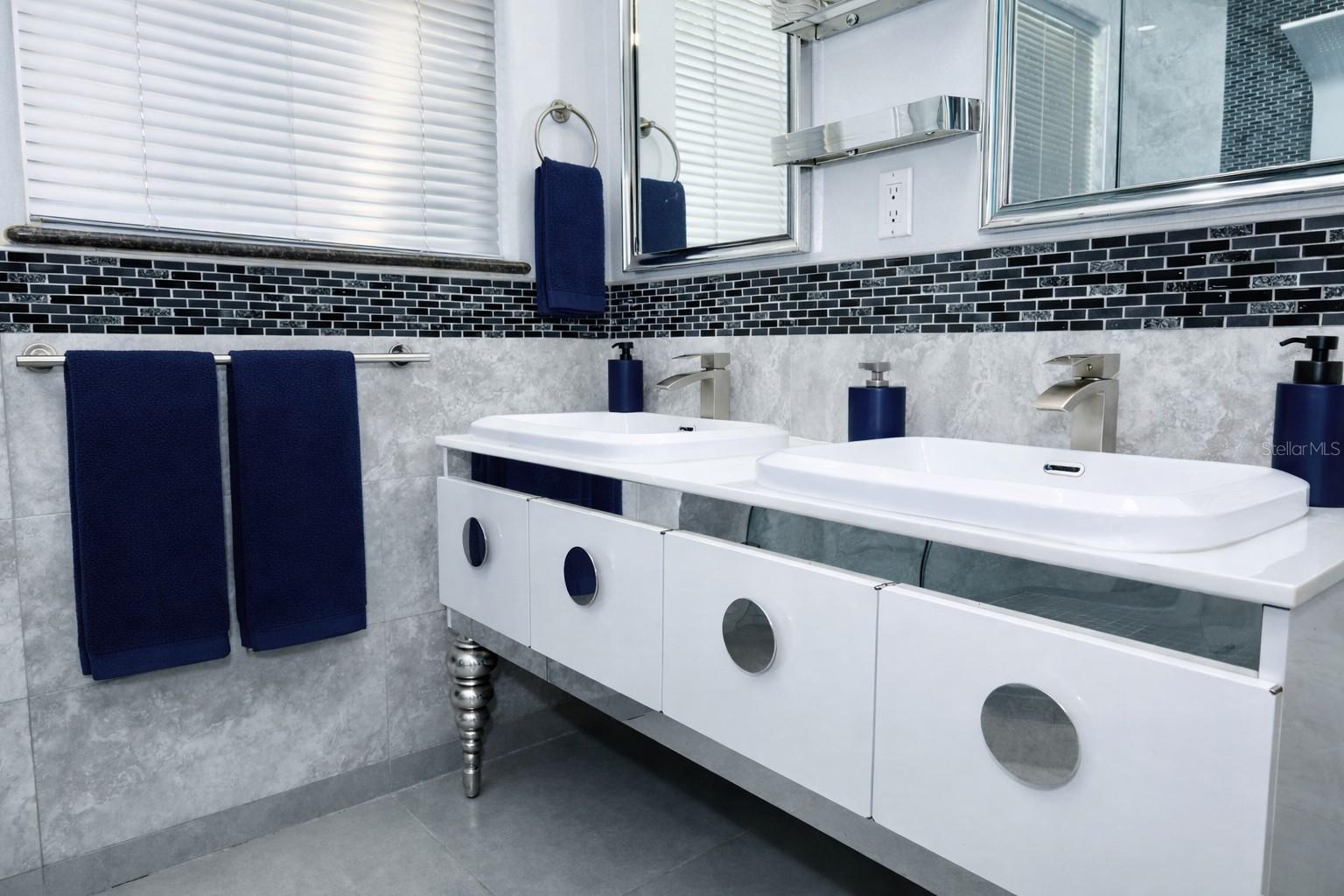 8766 THE ESPLANADE #23