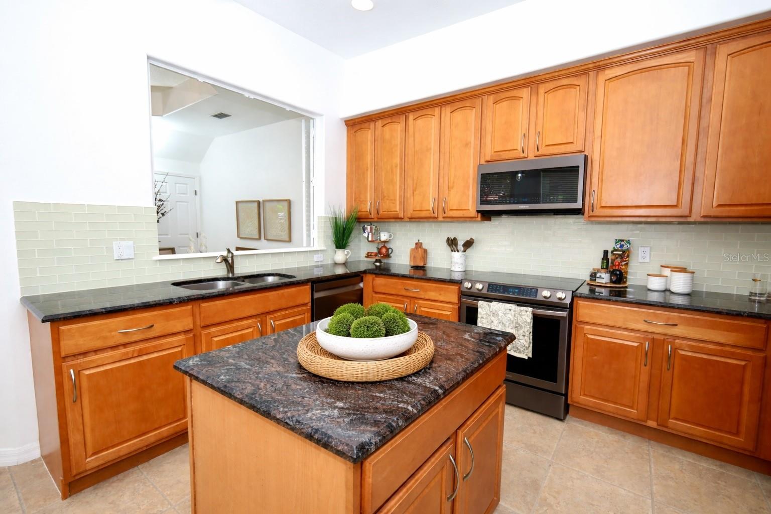 8766 THE ESPLANADE #23