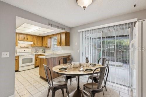 3840 TRAM CT