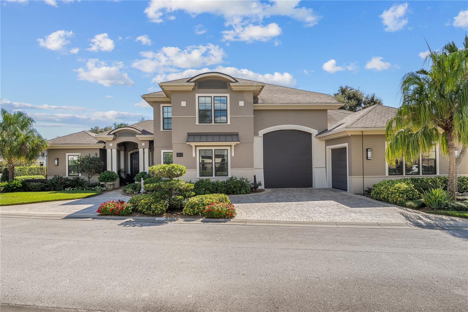 414 MEANDERING WAY