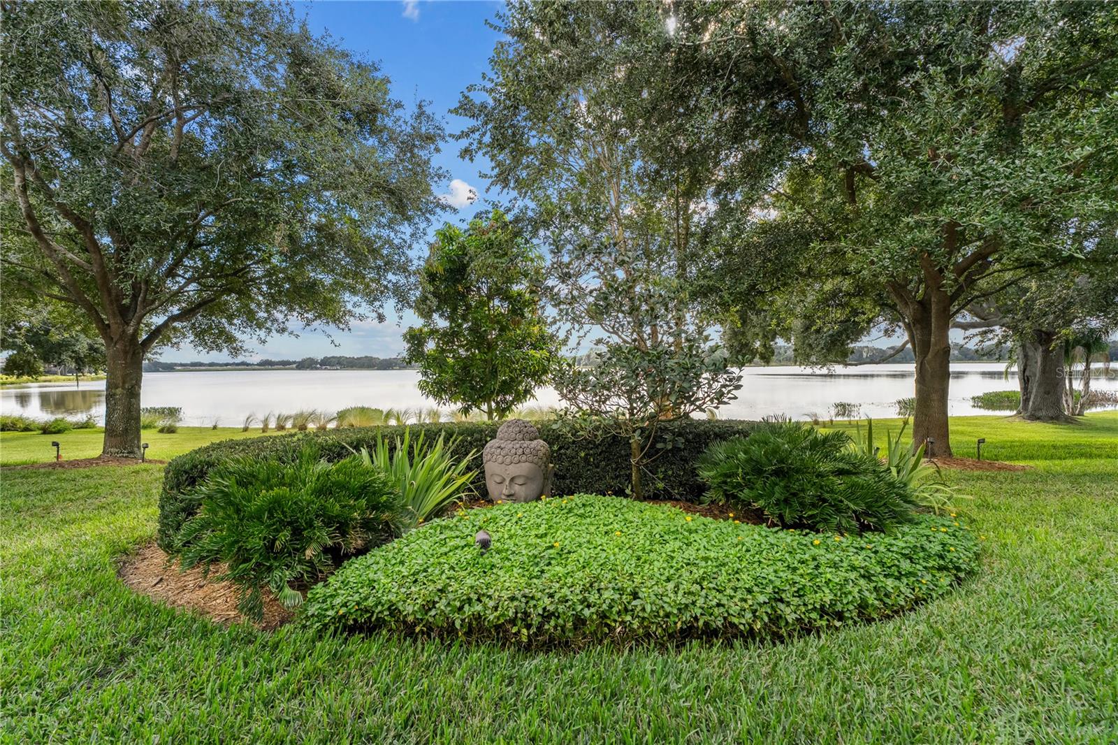 414 MEANDERING WAY
