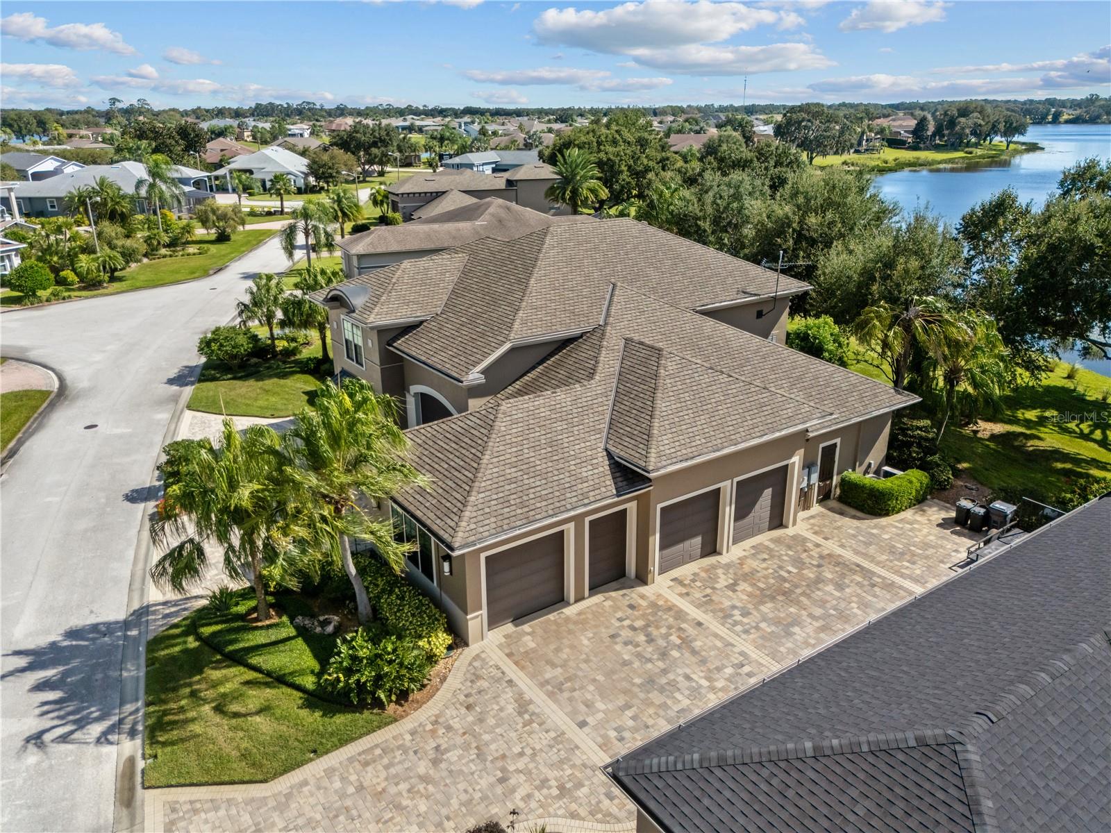 414 MEANDERING WAY