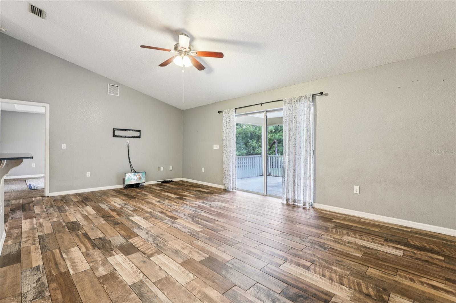 31154 LOCHMORE CIR