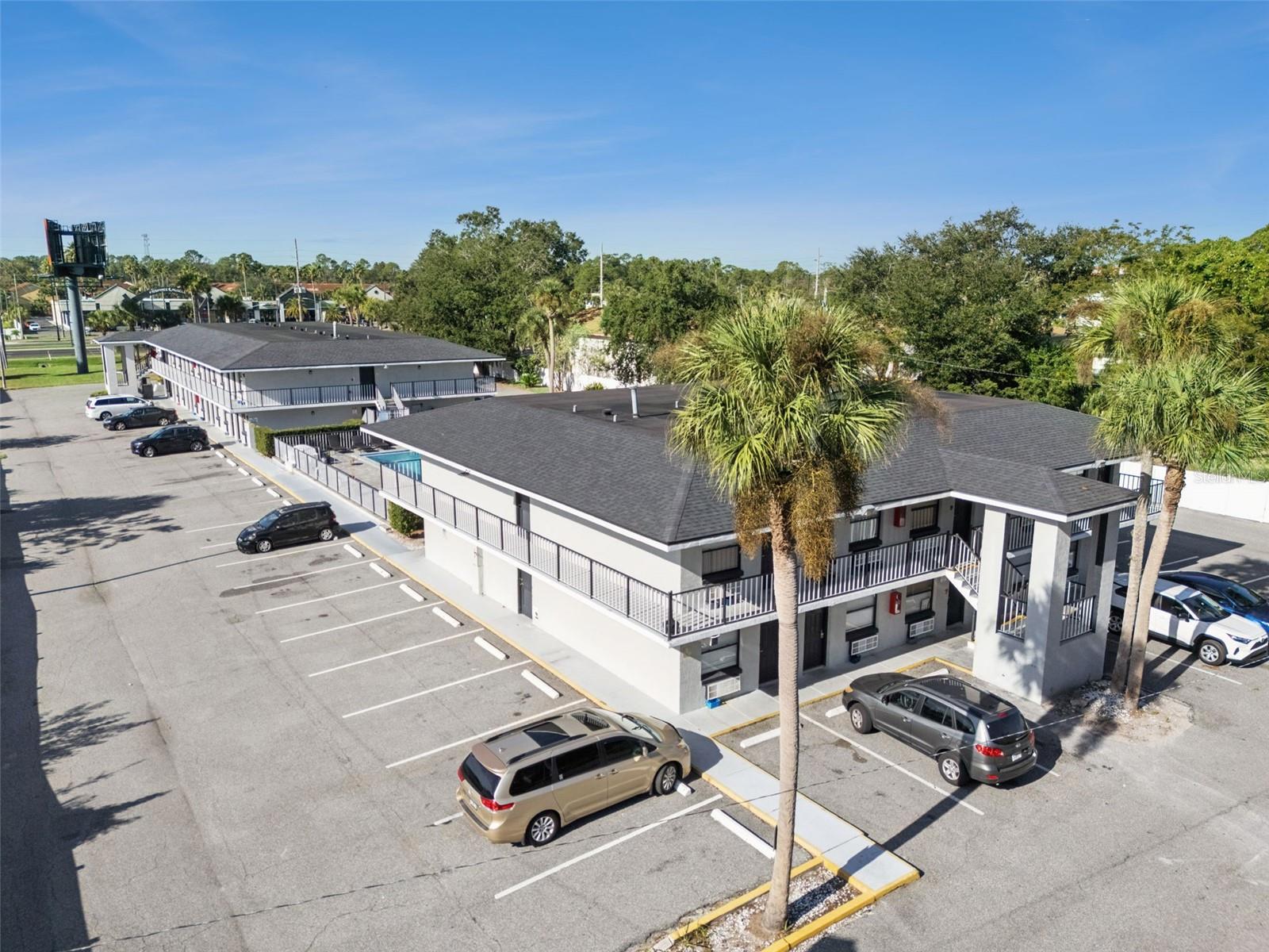 4643 W IRLO BRONSON MEMORIAL HWY