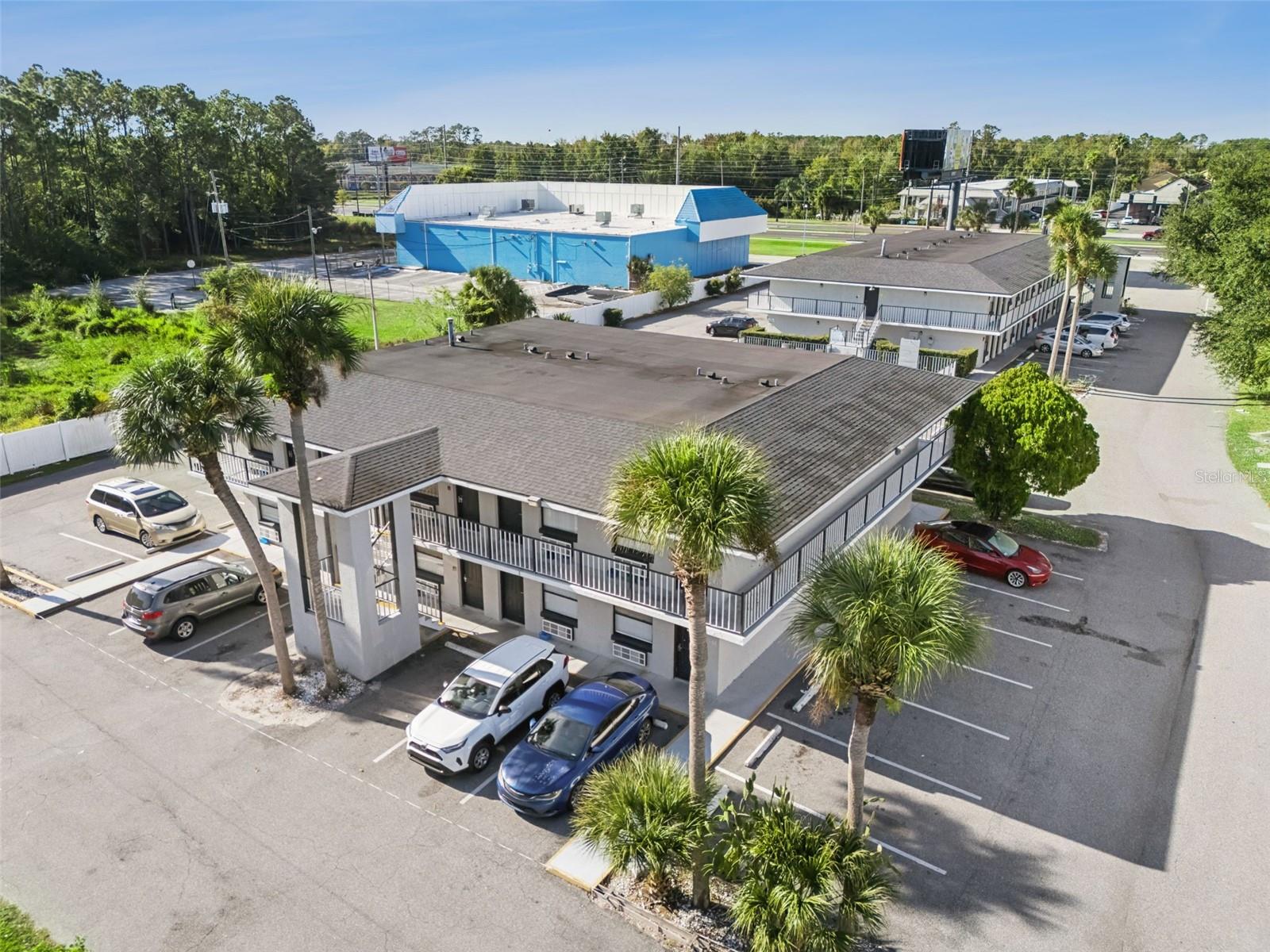 4643 W IRLO BRONSON MEMORIAL HWY