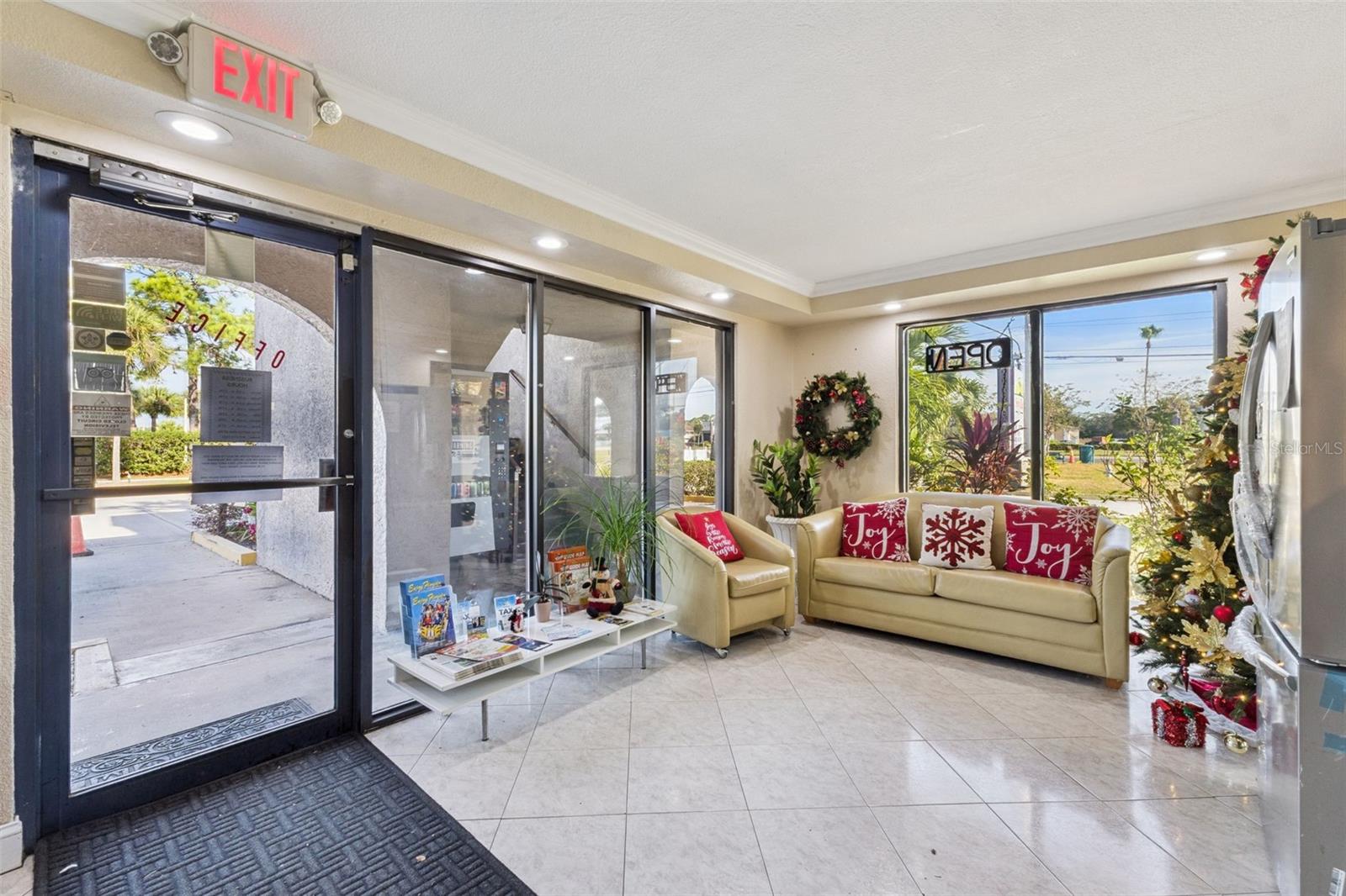 4640 W IRLO BRONSON MEMORIAL HWY