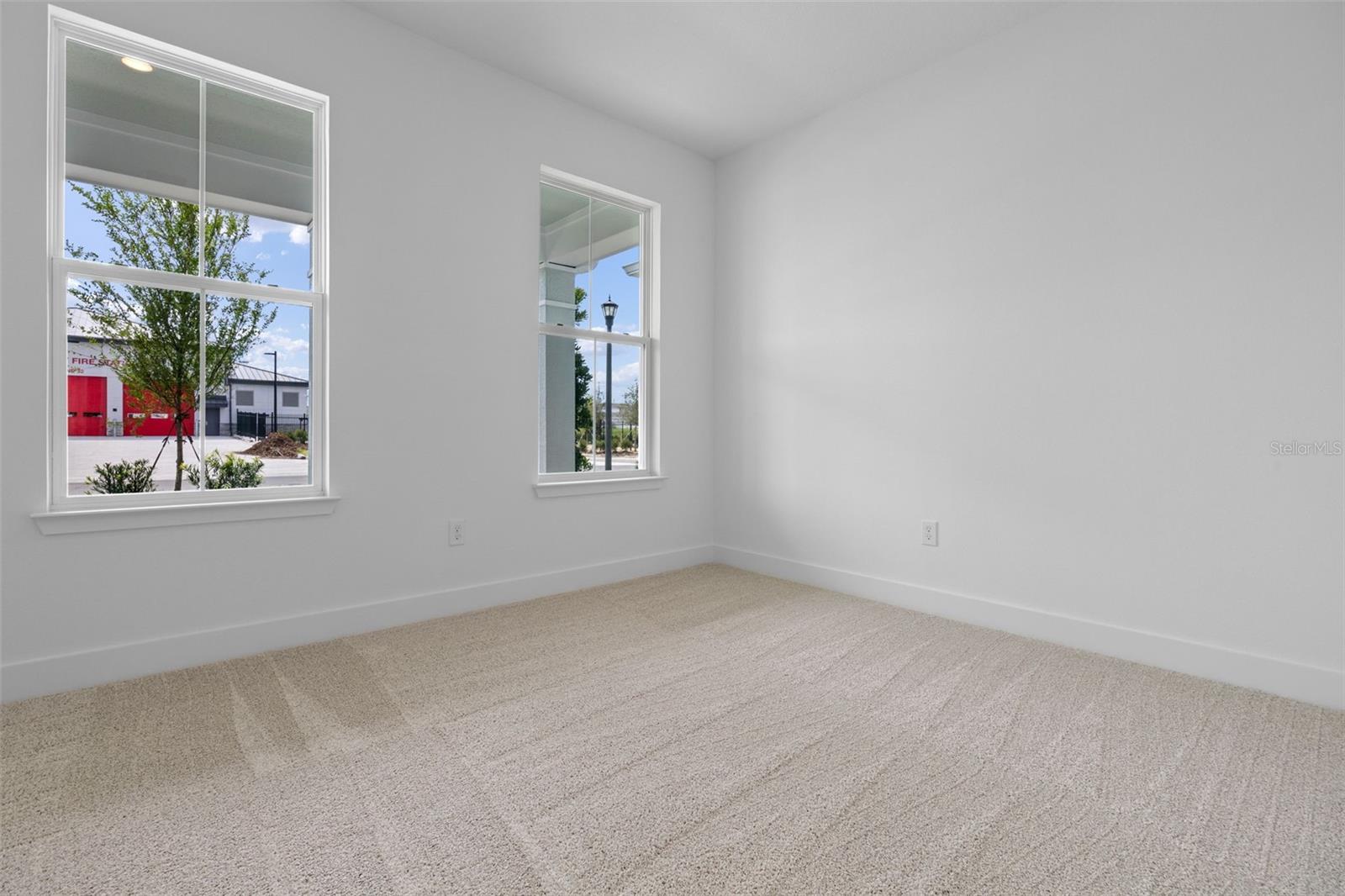 13817 LUNA HARVEST AVE