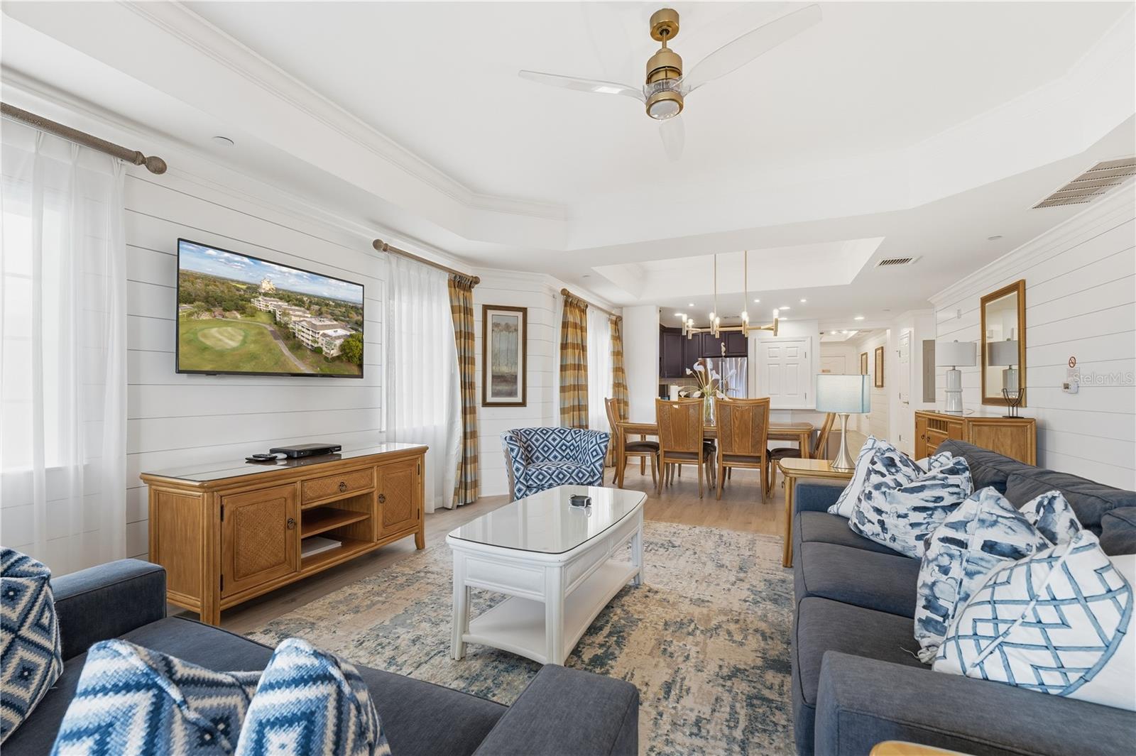 1354 CENTRE COURT RIDGE DR #204