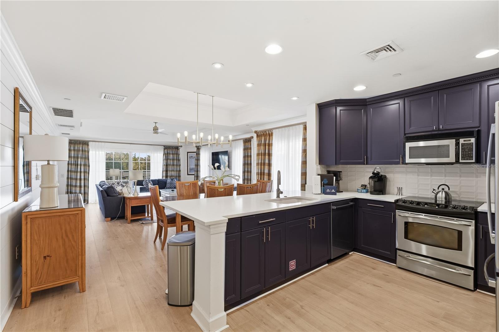 1354 CENTRE COURT RIDGE DR #204