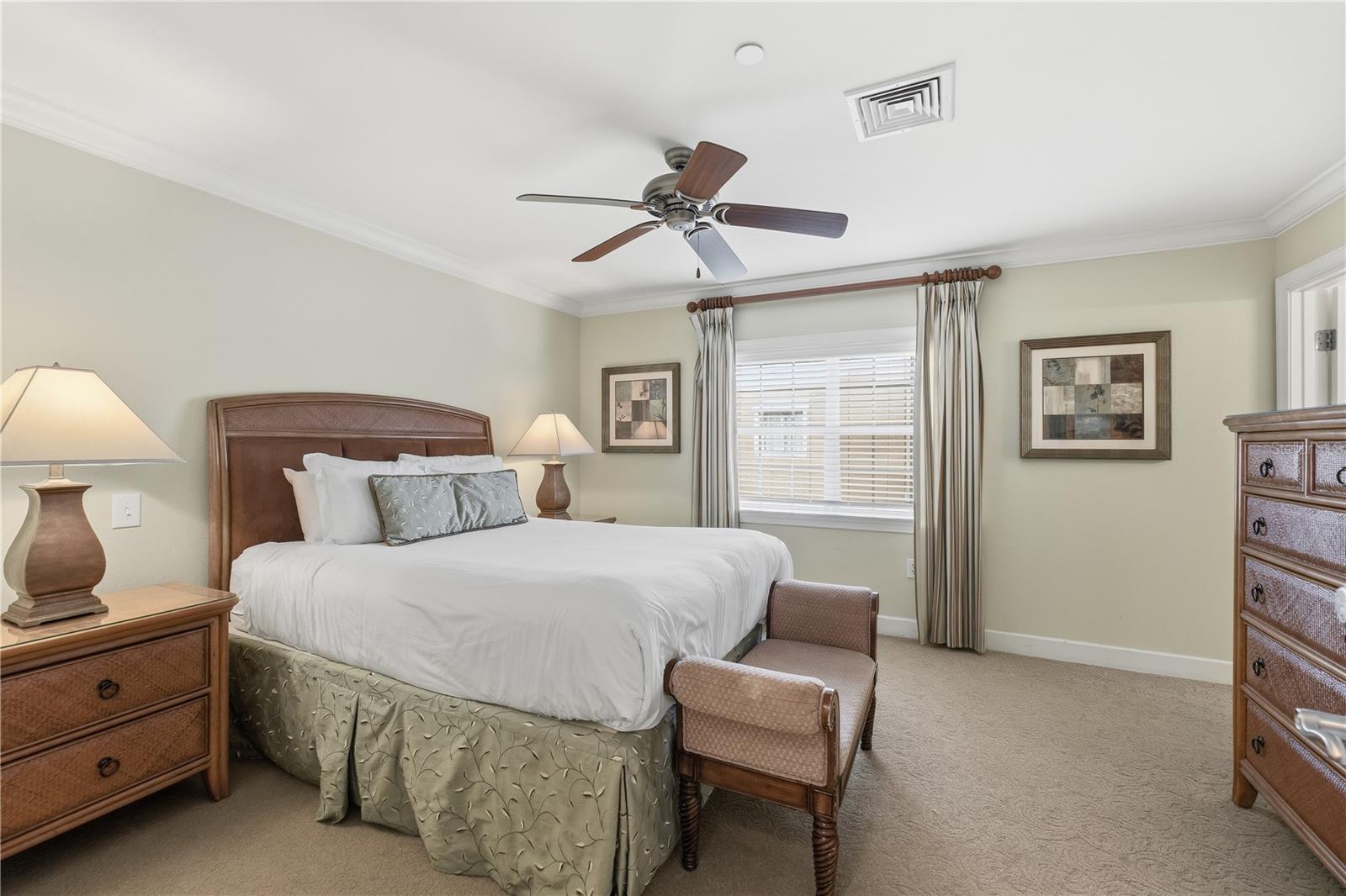 1354 CENTRE COURT RIDGE DR #204