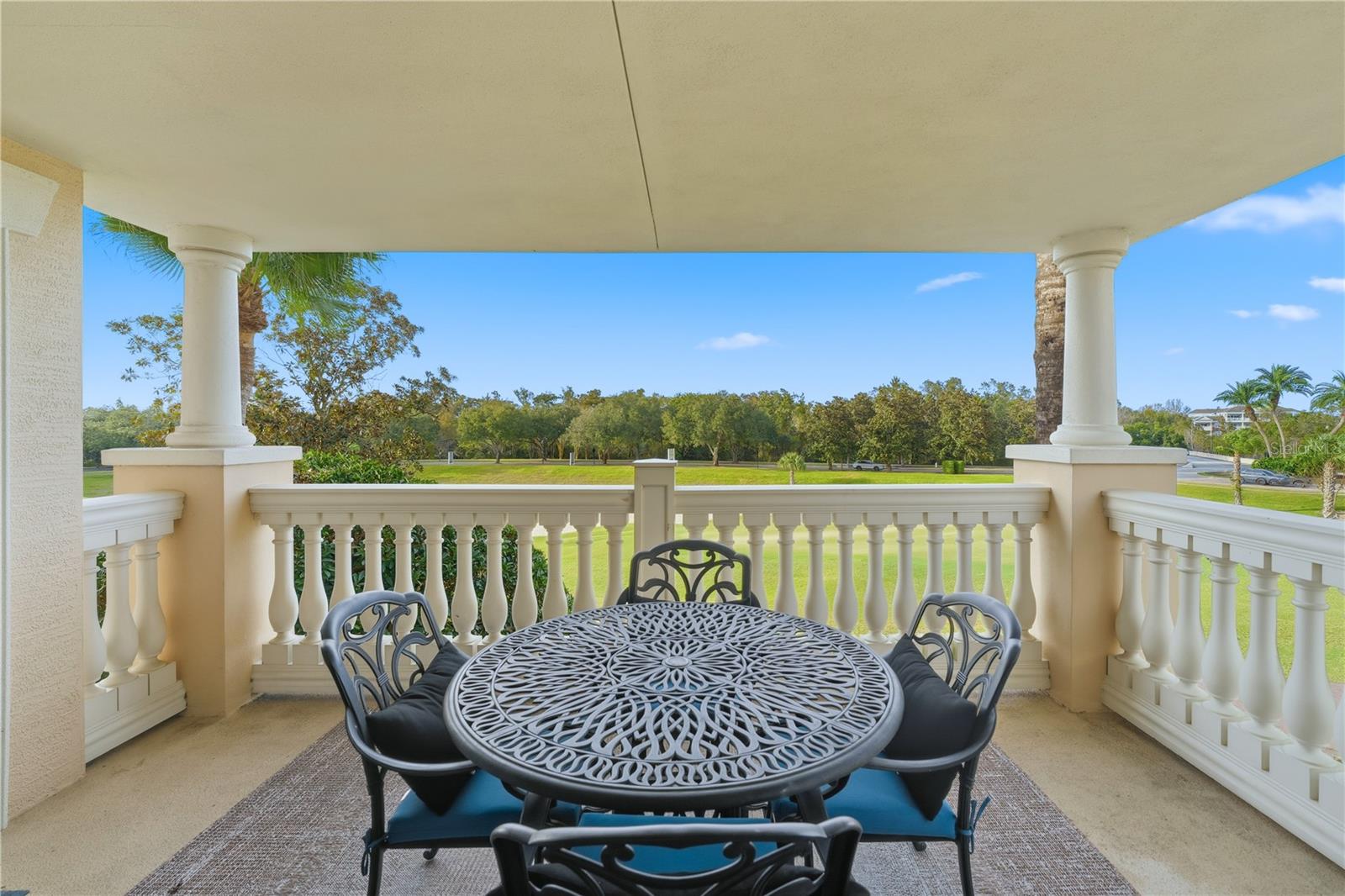 1354 CENTRE COURT RIDGE DR #204