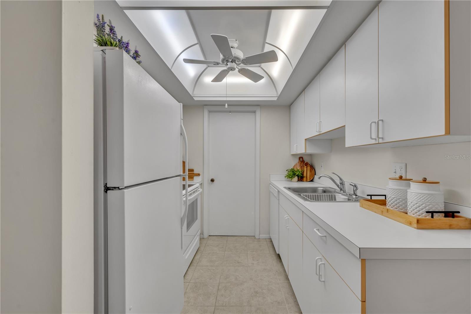 221 ESPLANADE WAY #105