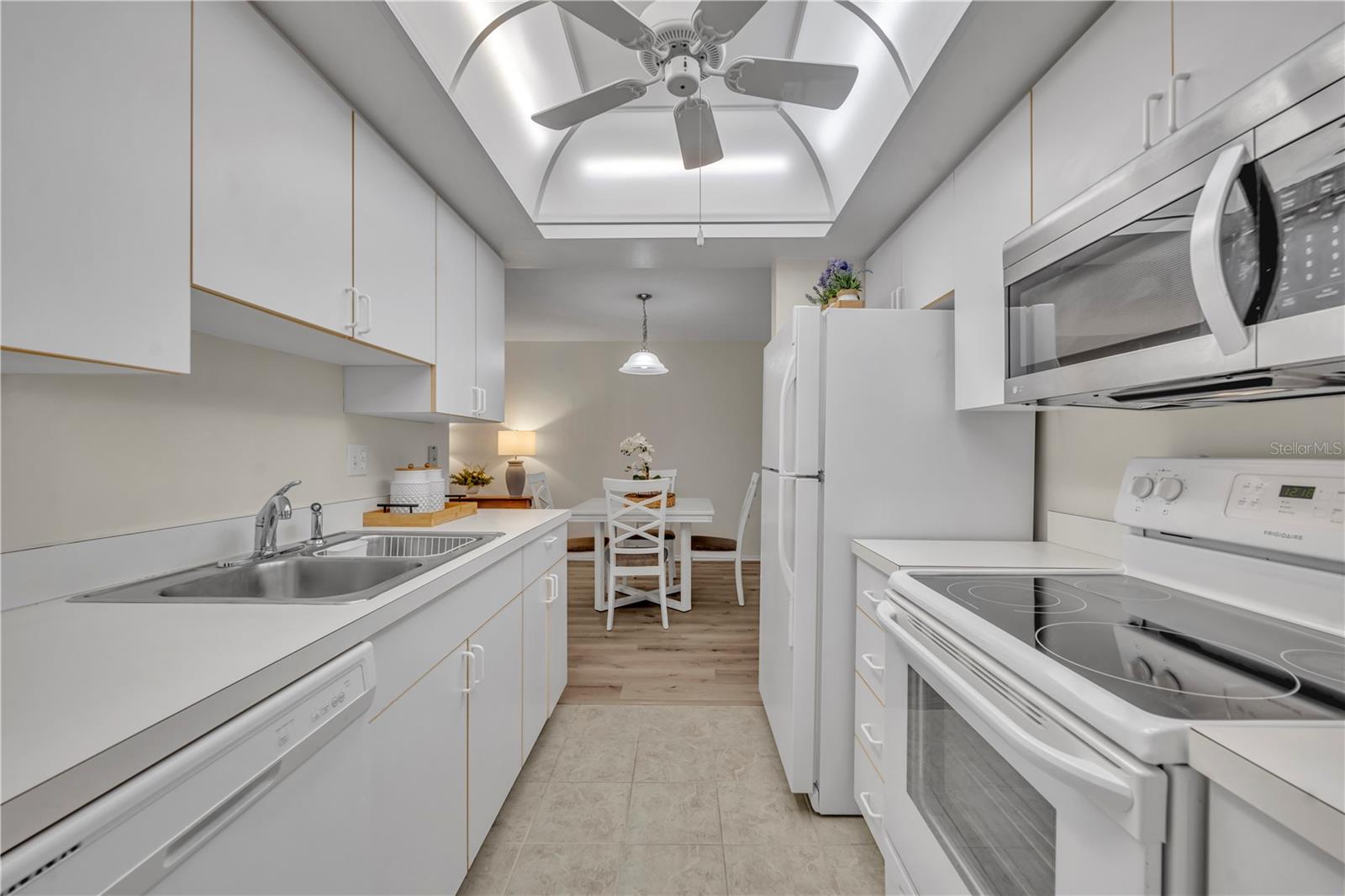 221 ESPLANADE WAY #105