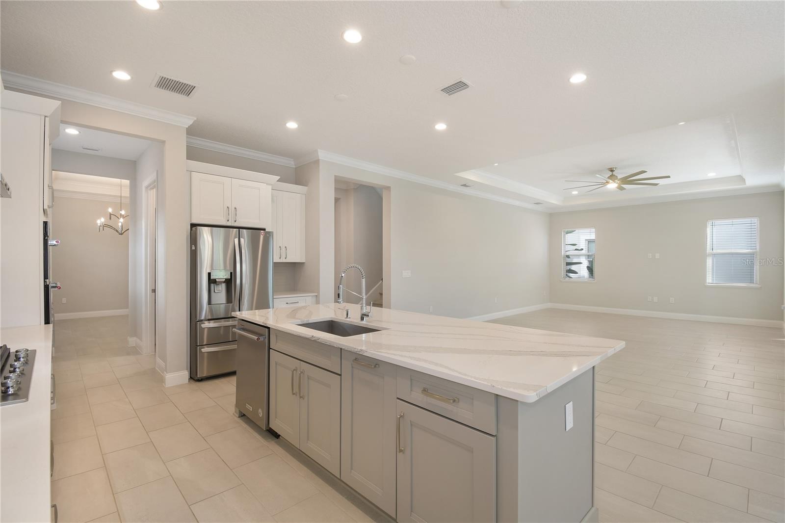 10158 ROYAL ISLAND CT