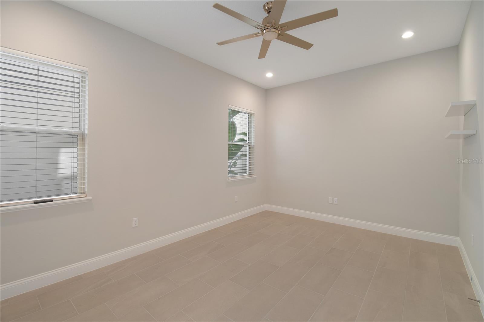 10158 ROYAL ISLAND CT