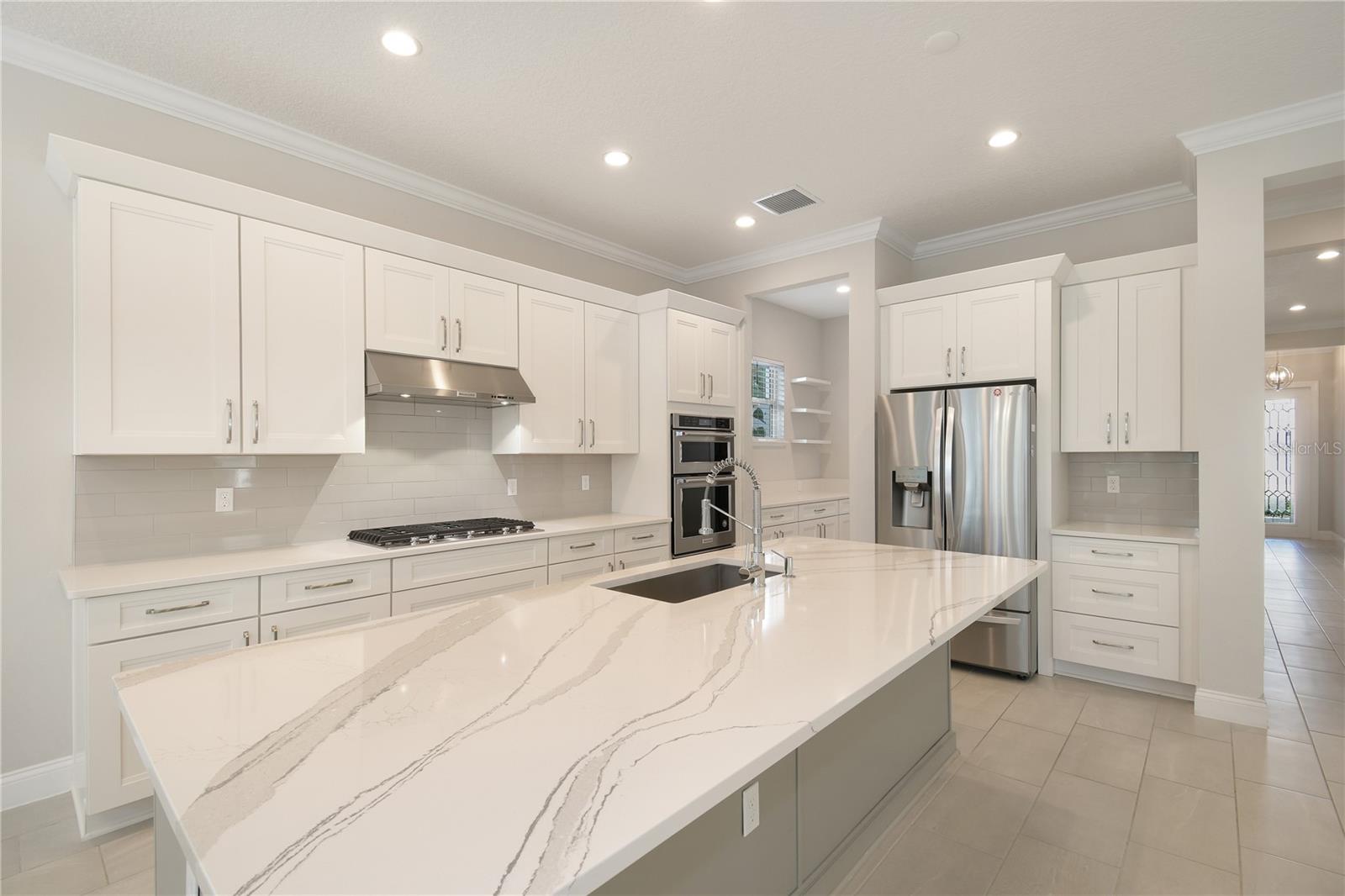 10158 ROYAL ISLAND CT