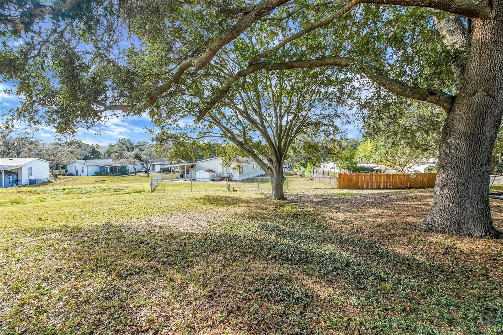 13102 PLUM LAKE CIR
