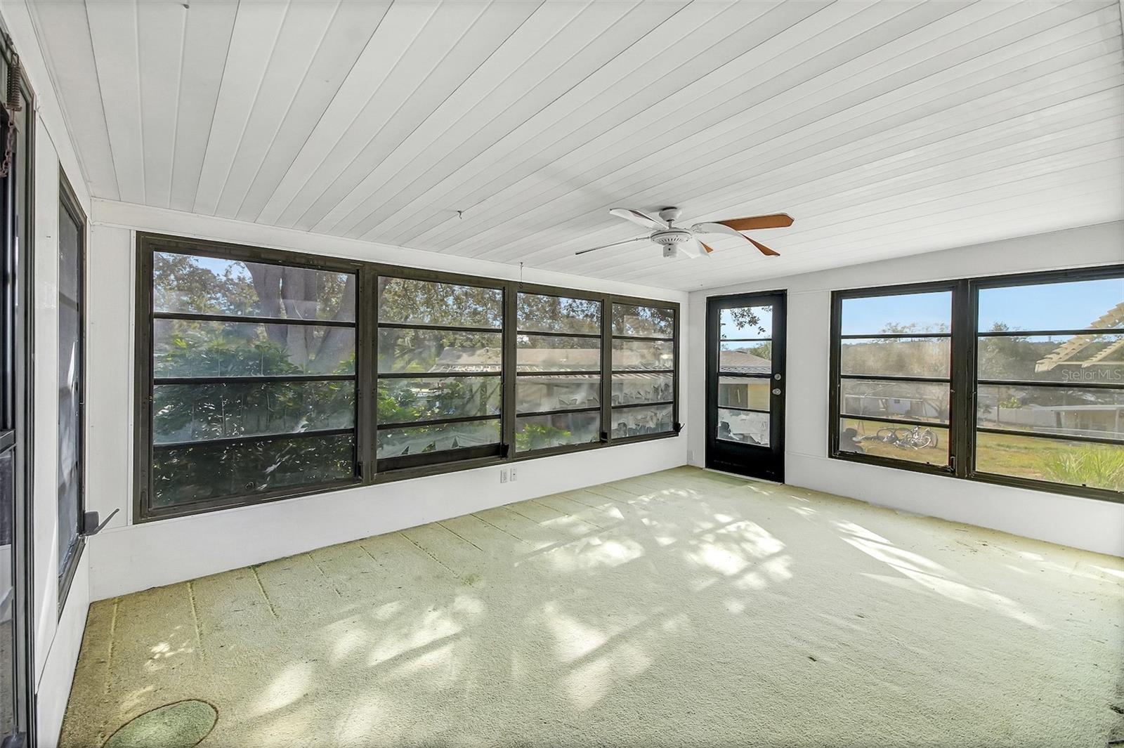 13102 PLUM LAKE CIR