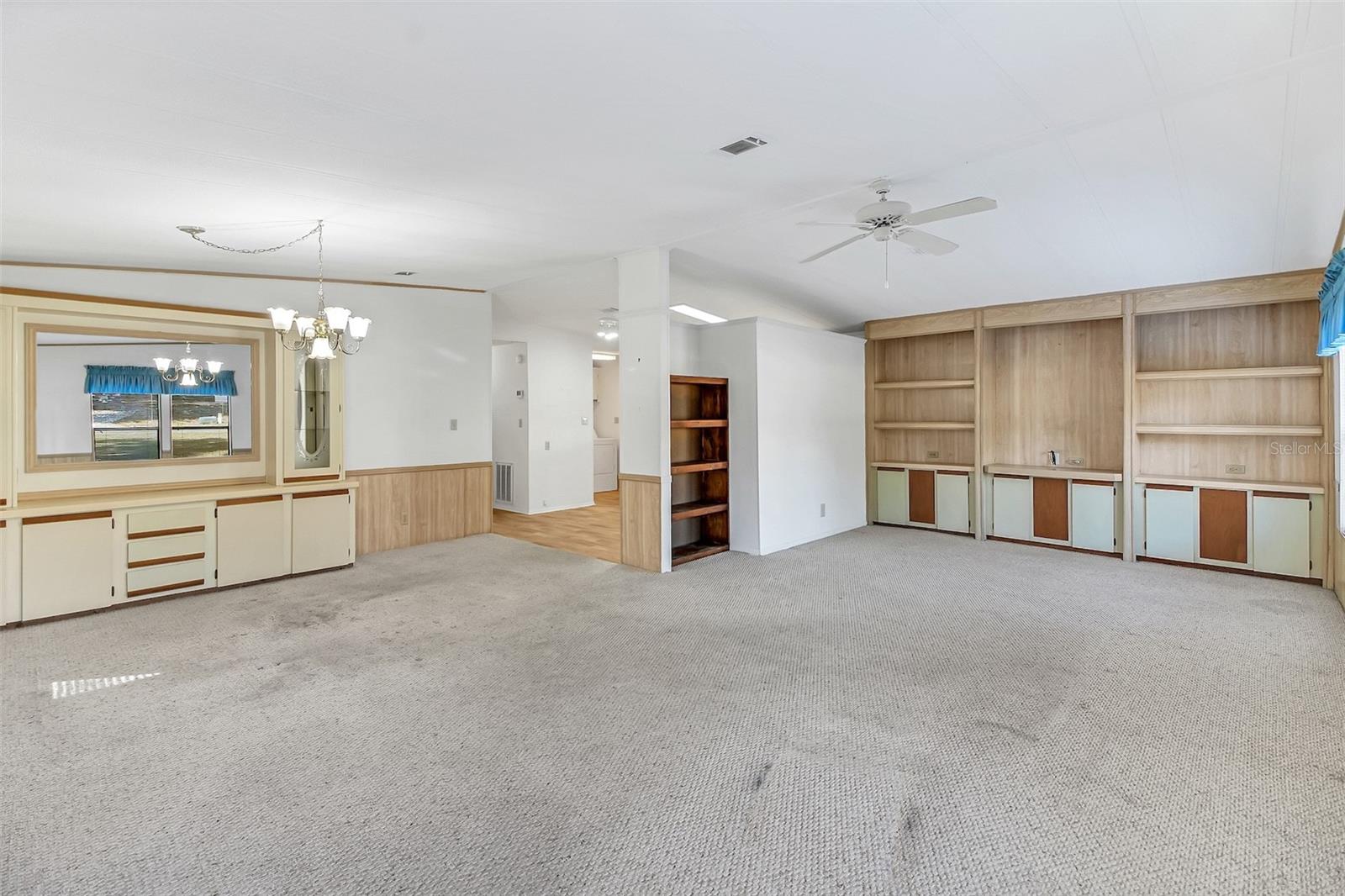 13102 PLUM LAKE CIR