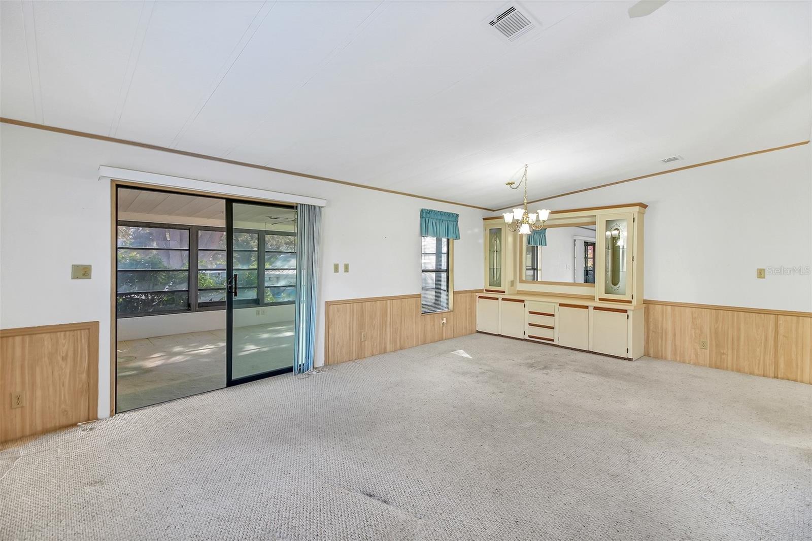 13102 PLUM LAKE CIR
