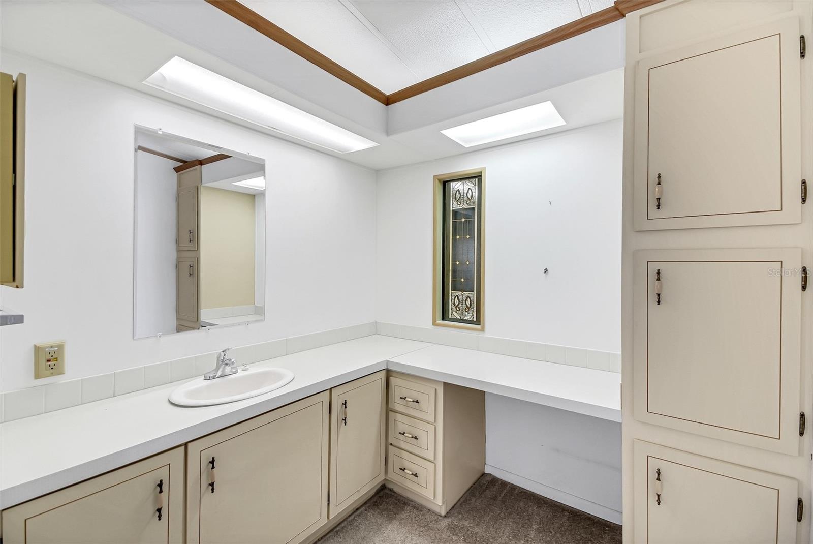 13102 PLUM LAKE CIR