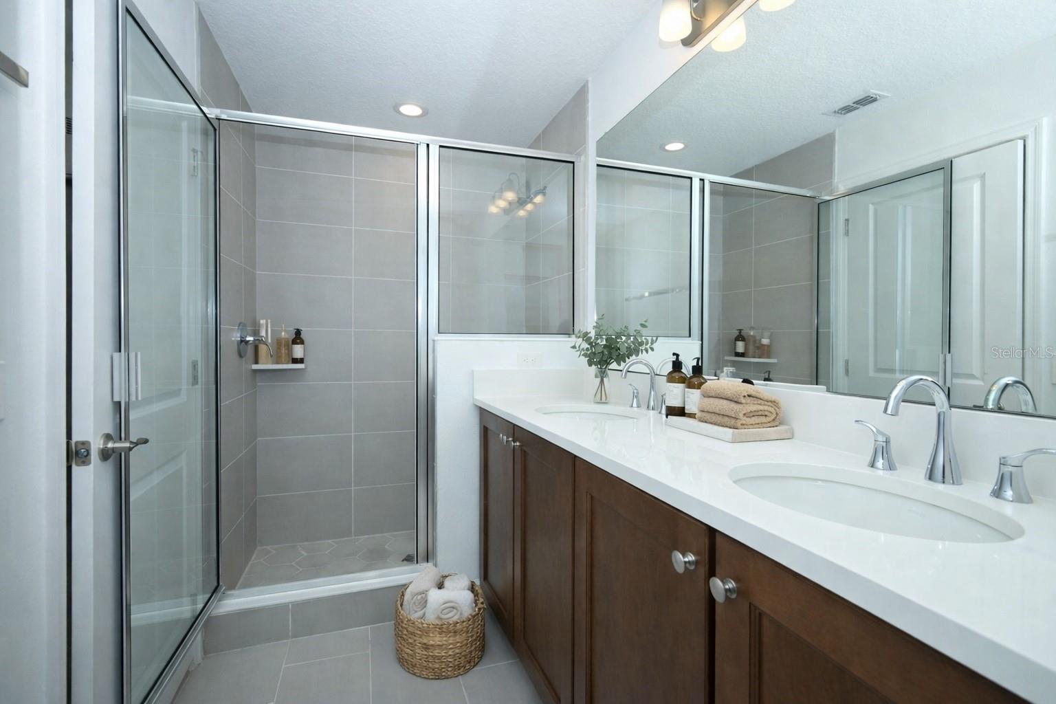 12863 WESTHAVEN OAK DR