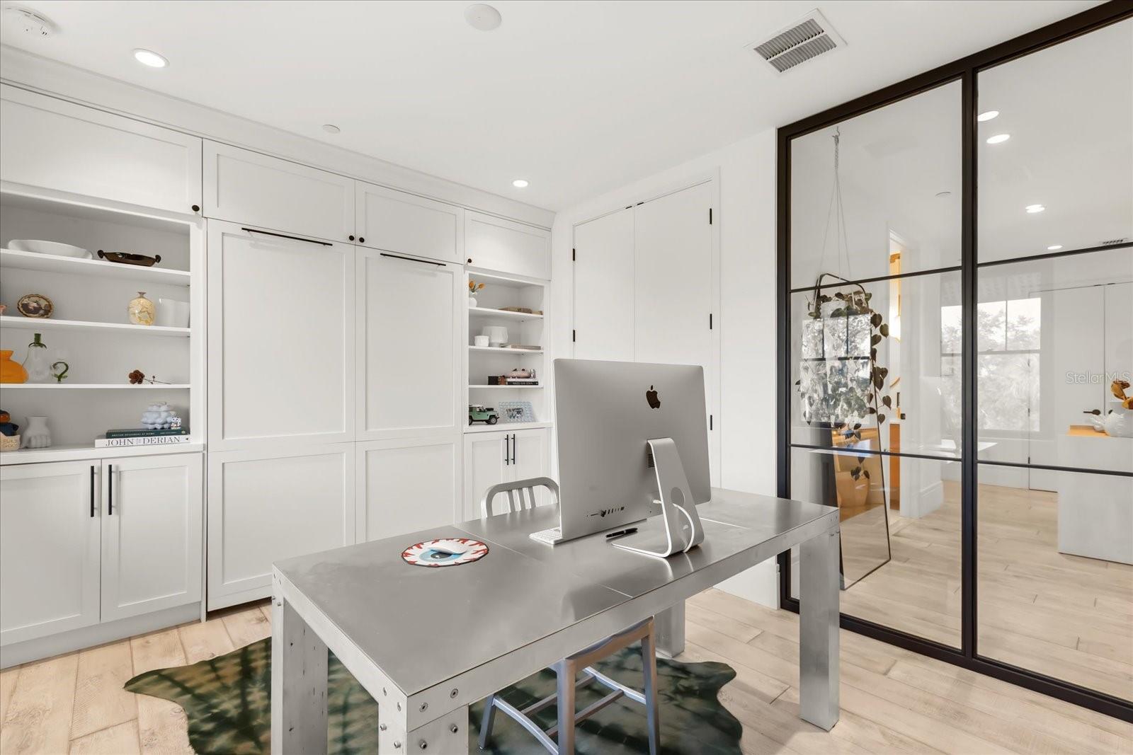 1602 ALABAMA DR #403