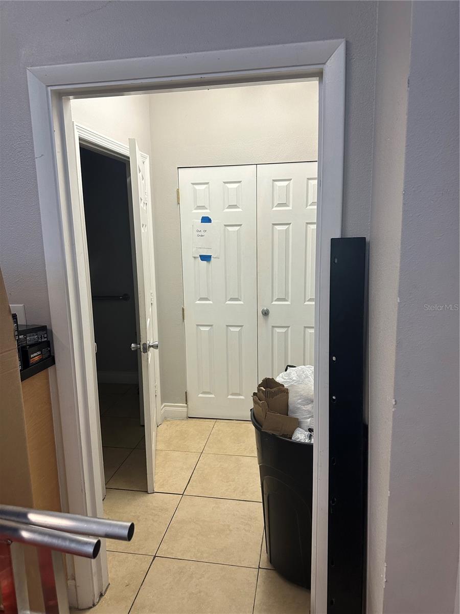 8810 COMMODITY CIR #1