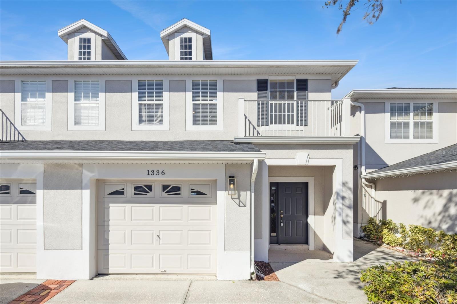 1336 FALLING STAR LN