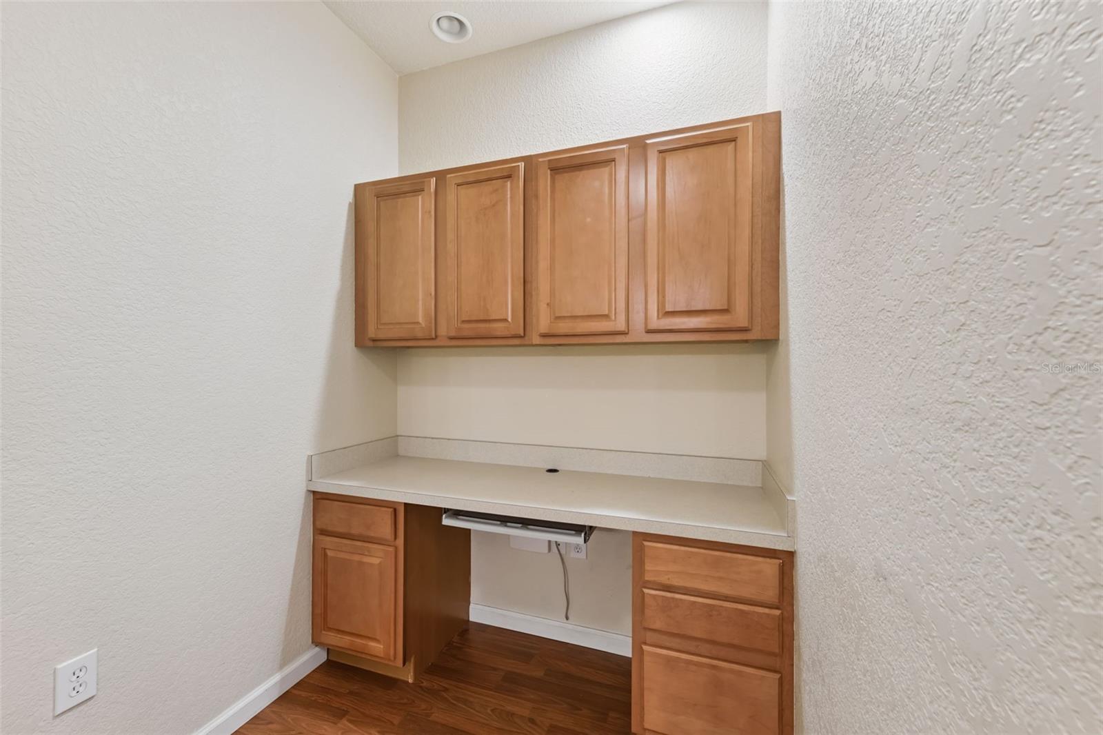 1336 FALLING STAR LN