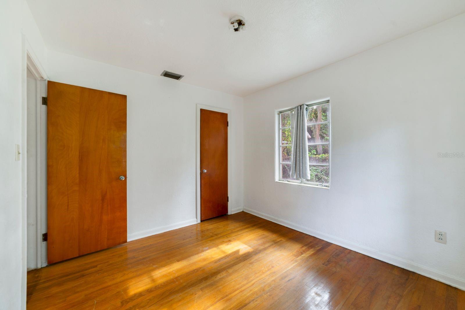 3658 N ECONLOCKHATCHEE TRL