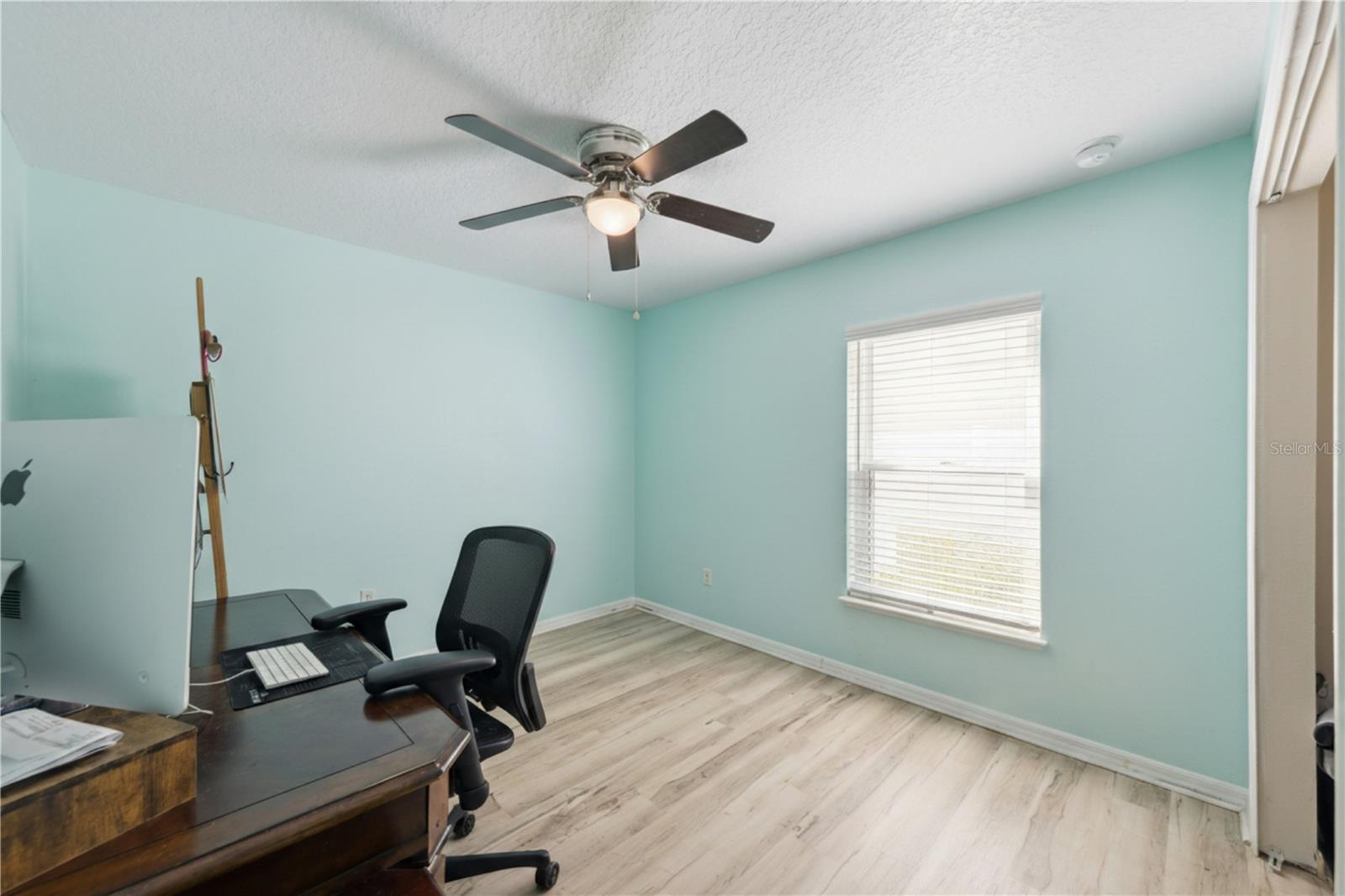 1819 SUNSET RIDGE DR