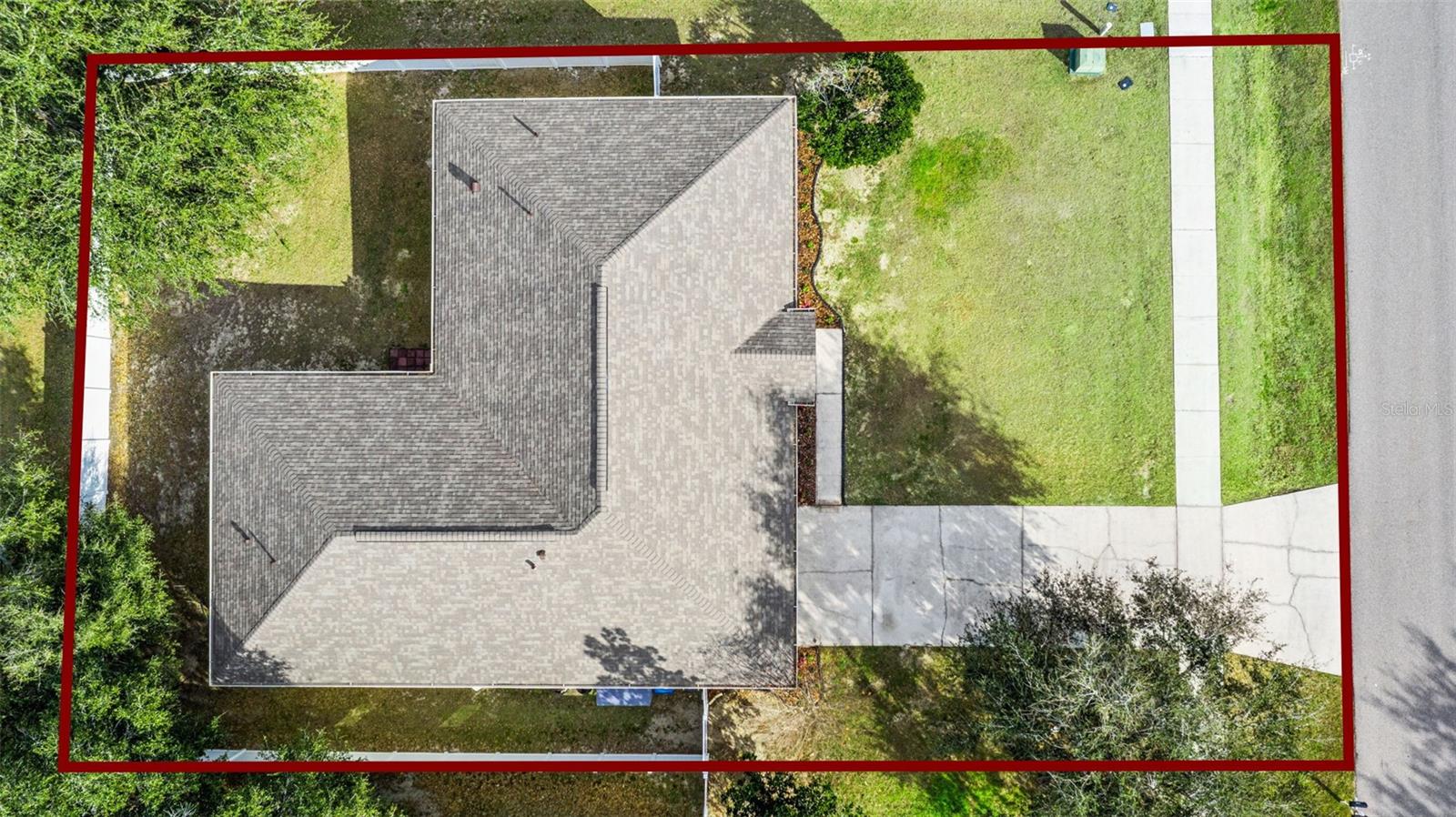 1819 SUNSET RIDGE DR