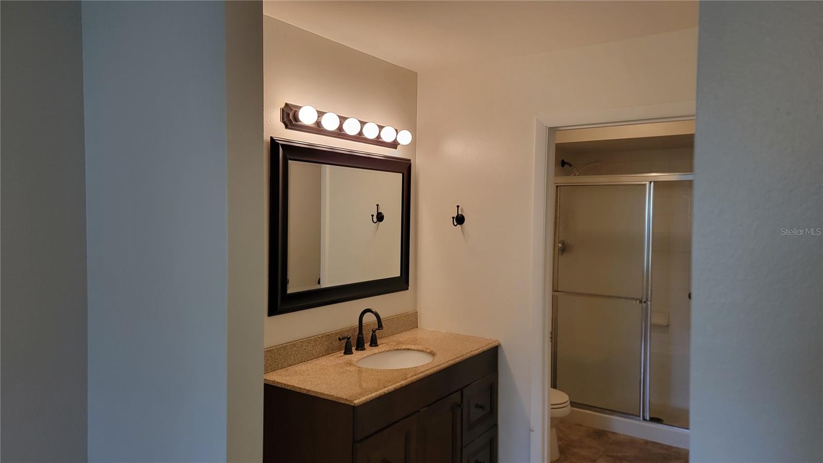 486 N PIN OAK PL #108