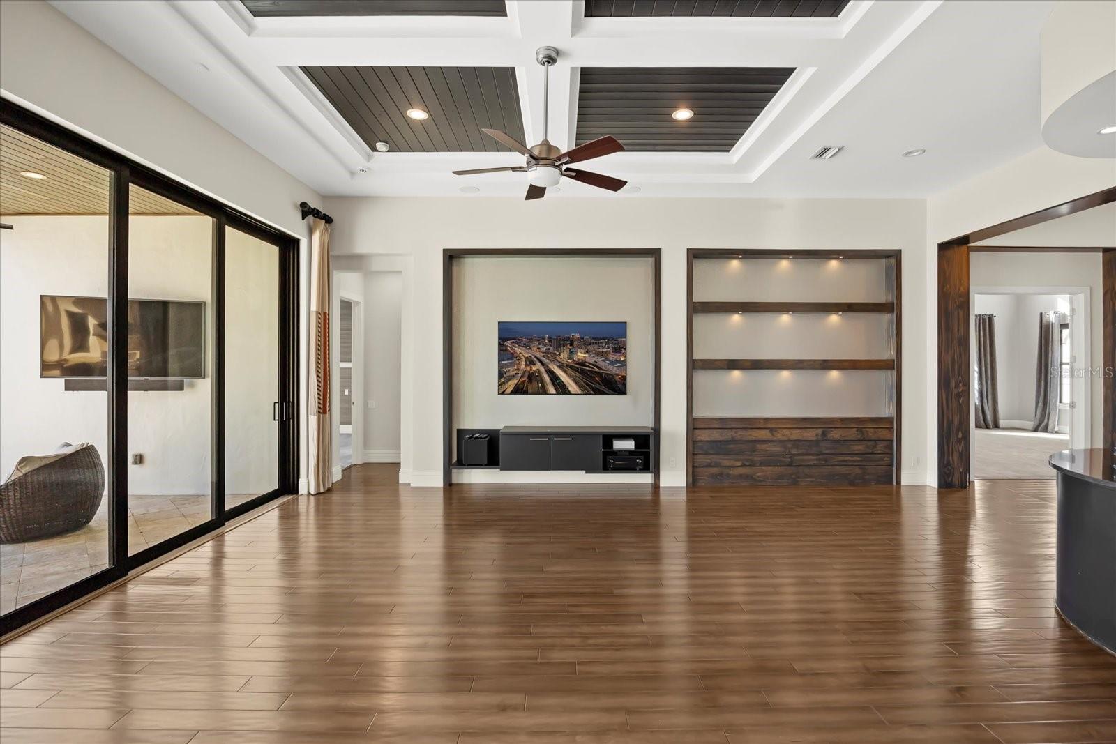 12120 MONTALCINO CIR