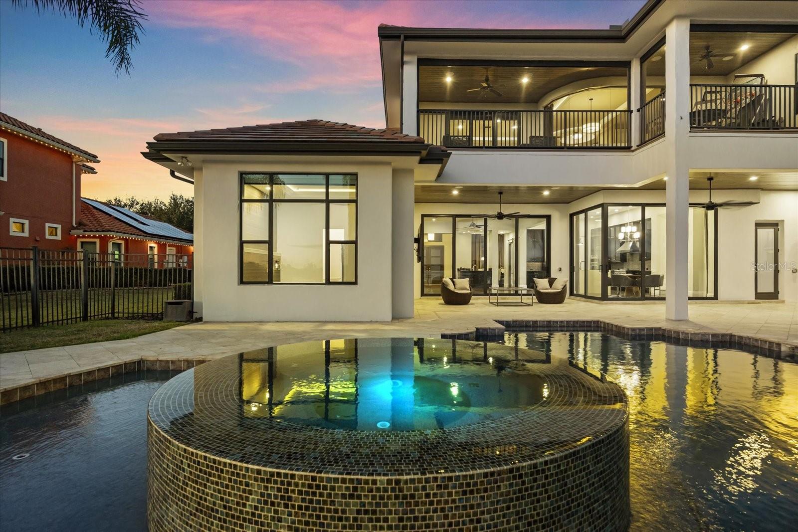 12120 MONTALCINO CIR